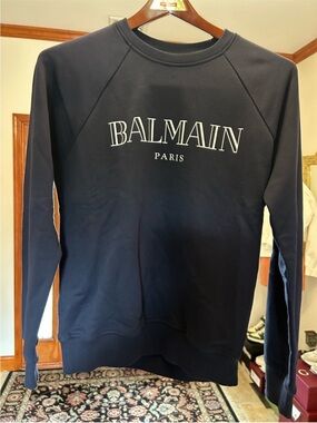 Men’s BALMAIN Paris, cotton sweatshirt size medium made in Italy NWT